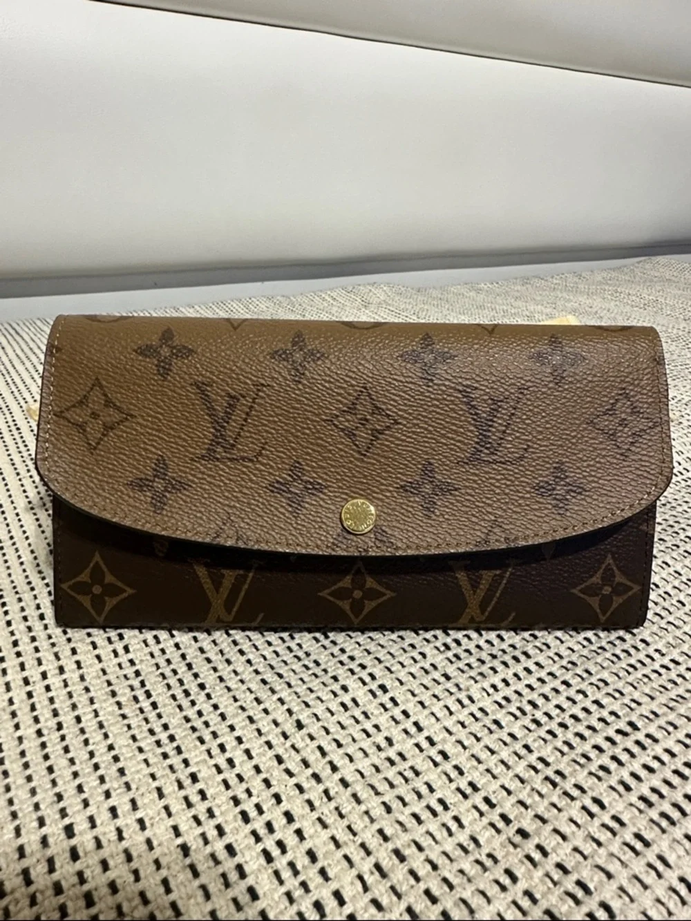 Louis Vuitton Reverse Sarah Wallet